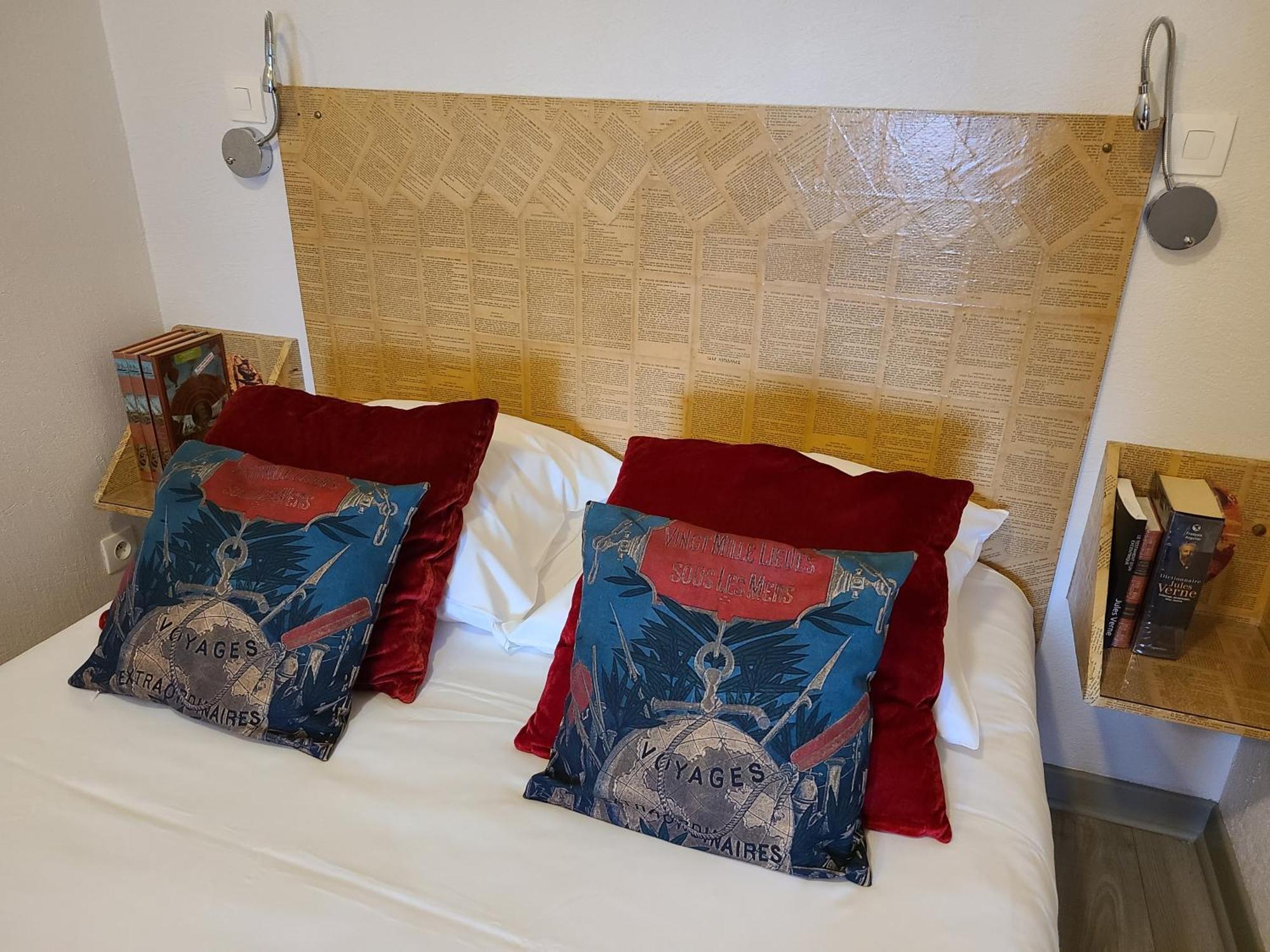 Hotel Mille Et Une Feuilles La Charite-sur-Loire Ngoại thất bức ảnh