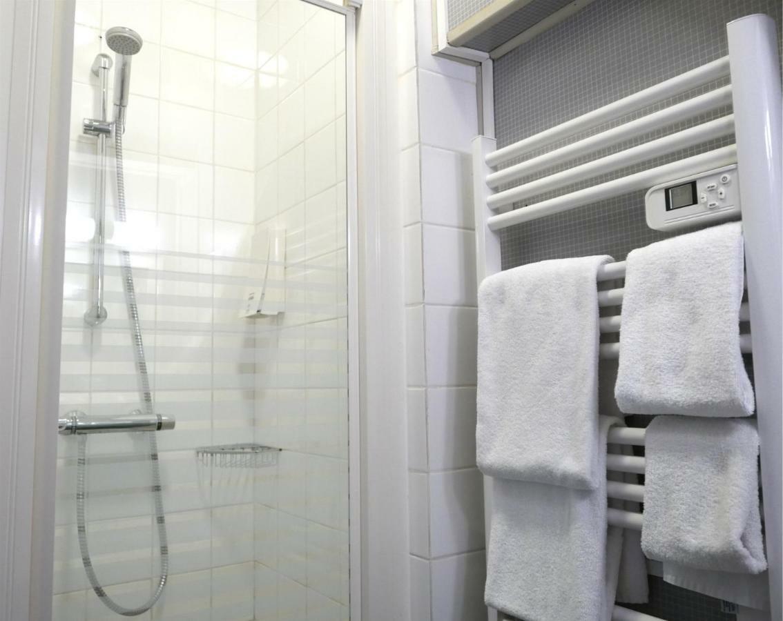 Hotel Mille Et Une Feuilles La Charite-sur-Loire Ngoại thất bức ảnh