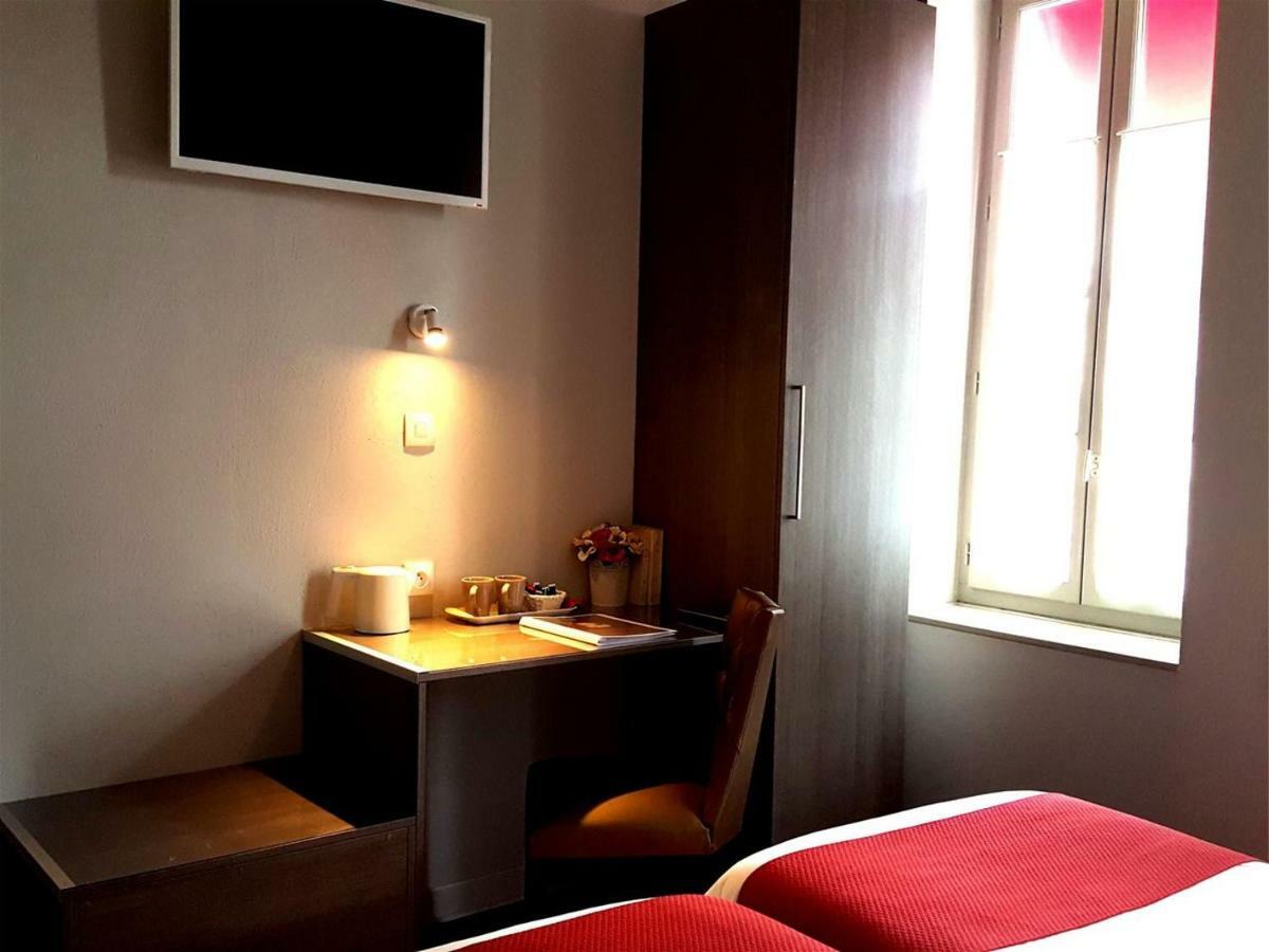 Hotel Mille Et Une Feuilles La Charite-sur-Loire Ngoại thất bức ảnh